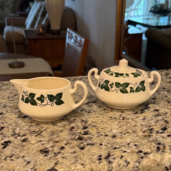 Vintage Home Laughlin Sugar & Creamer Set - Picture 7 of 9